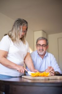 Alimentation chez les personnes âgées pendant et après le confinement