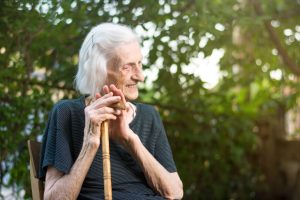 Comment savoir si une personne âgée souffre de dénutrition?