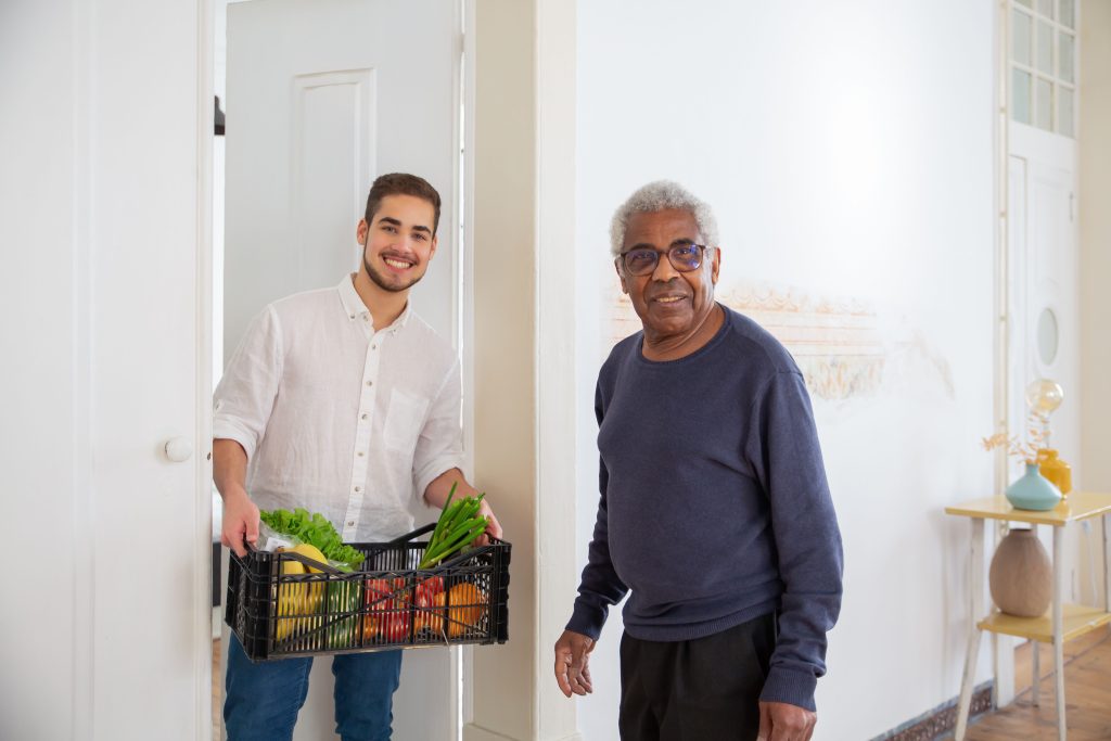 Service à la personne et accompagnement pour l'alimentation de seniors